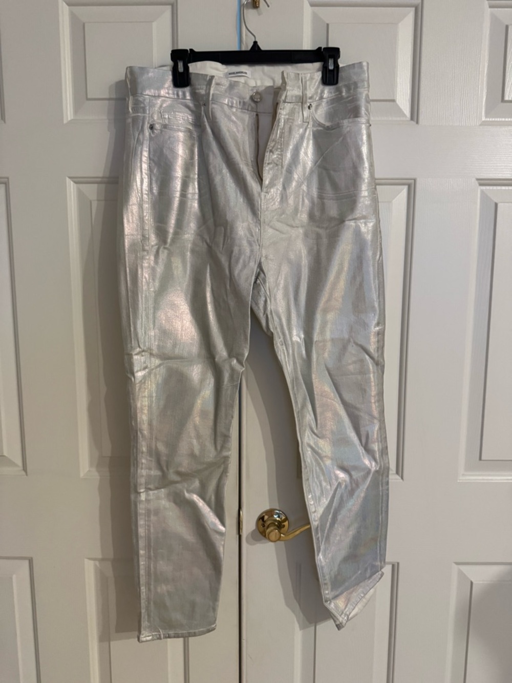 Good American Metallic Silver Iridescent Straight-Leg Jeans
